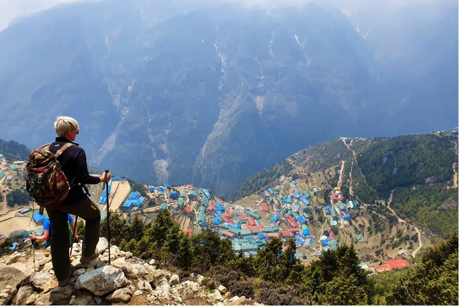 best time to hike everest base camp